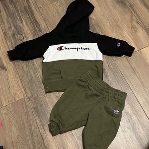Champion Sweat seat size 6/9m